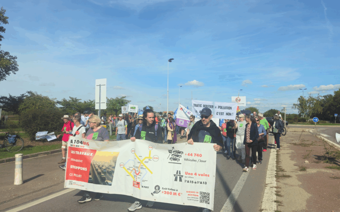 Expo sur la Péniche de Triel du 10 au 19 octobre sur les projets impactant notre territoire …