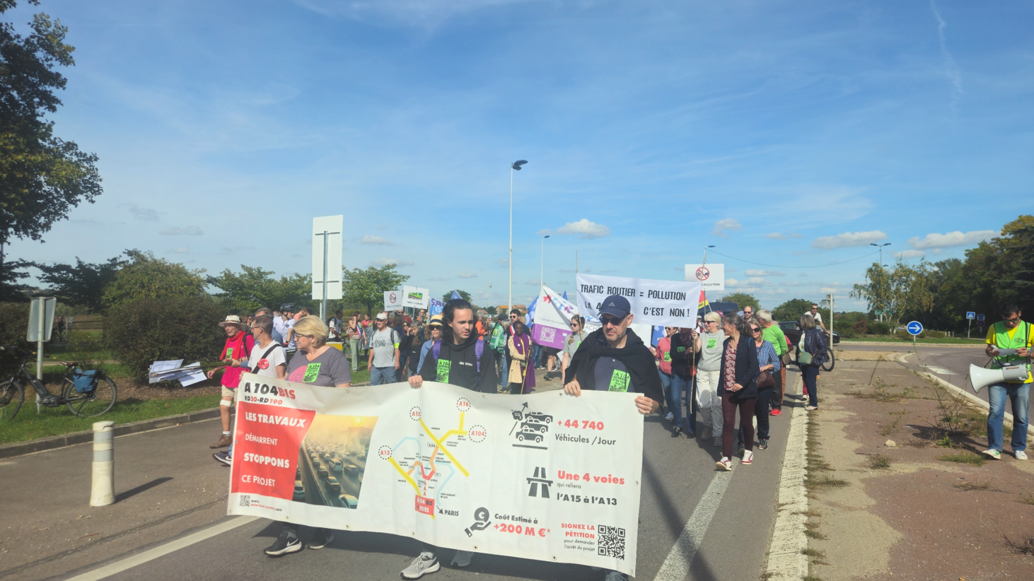 Manifestation du 28 septembre 2025 contre la liaison 2x2voies RD30/RD190 Pont d'Achères